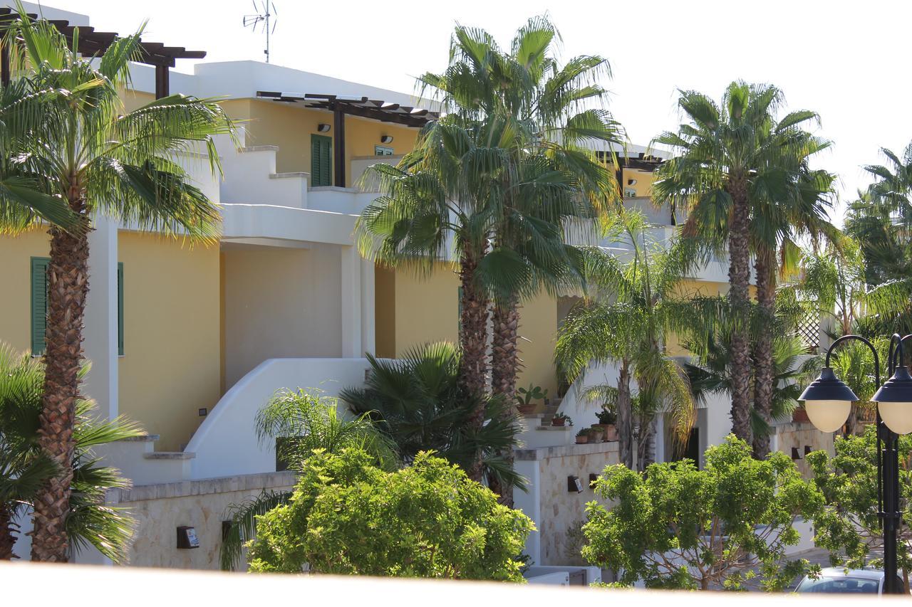 Baia Verde Villa1 Gallipoli Bagian luar foto